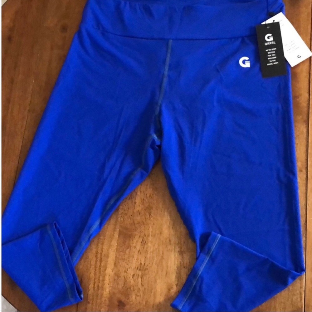 GRRRL blue Capri legging